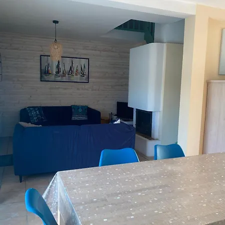 Maison Proche Centre Et Avec Wifi, 4 - Fr-1-22-337 Holiday home