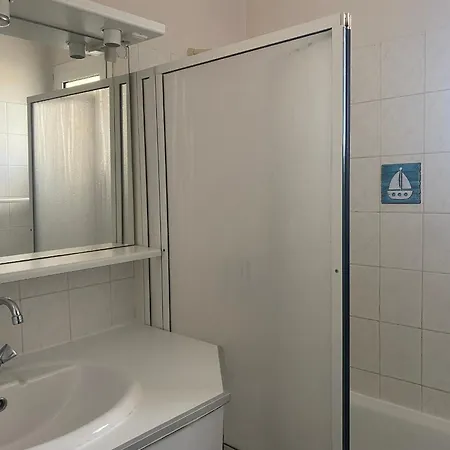 Holiday home Maison Proche Centre Et Avec Wifi, 4 - Fr-1-22-337